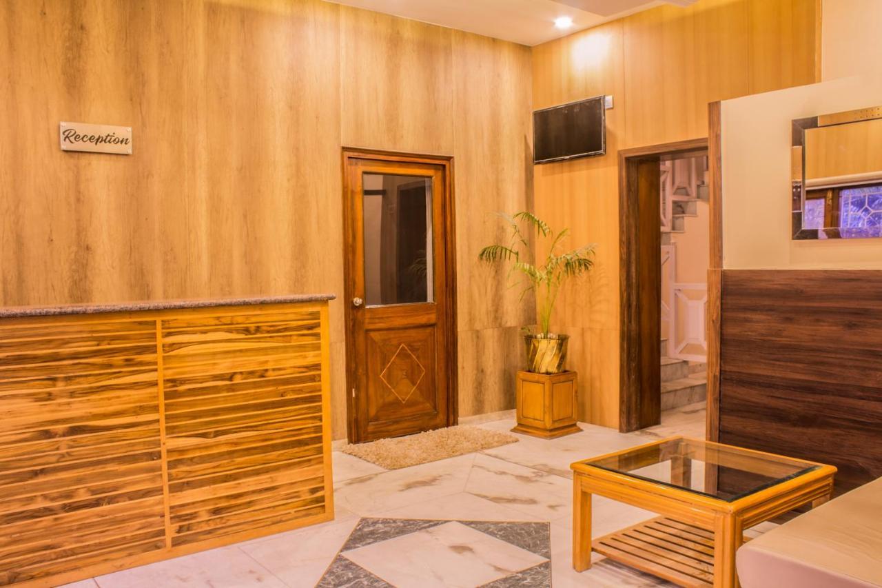 Lav Kush International Ξενοδοχείο Βαρανάσι Εξωτερικό φωτογραφία